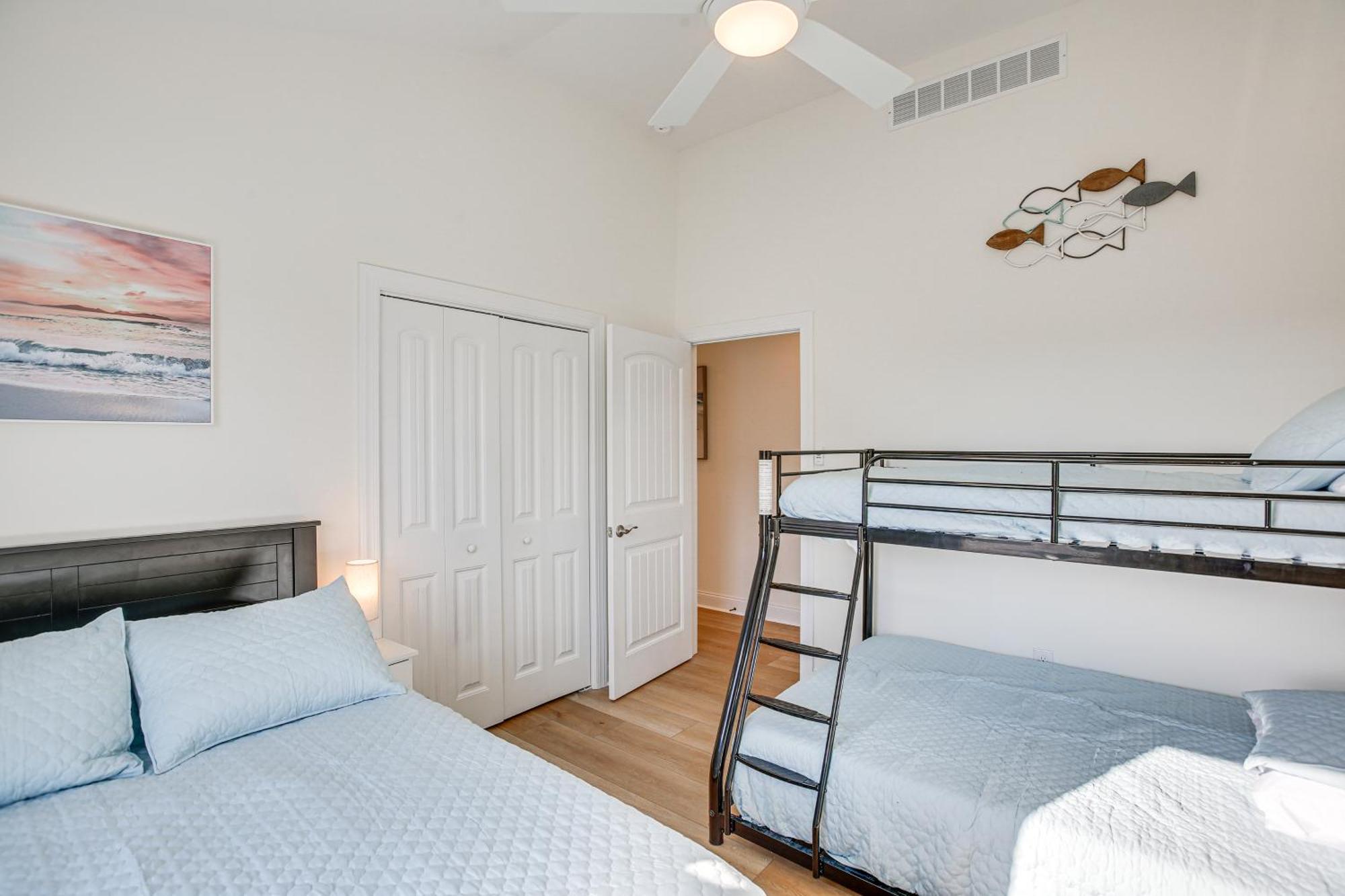 Spacious Wildwood Condo Walk To Beach! ภายนอก รูปภาพ